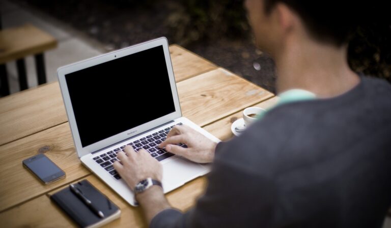 7 Ways To Earn Money By Digital Marketing
